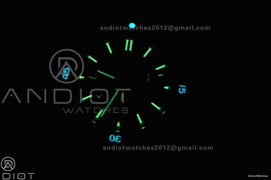 536 B01 44mm Robber SS Edition Bracelet A On 1:1 Best Chronomat Green BLSF Colorful Dial 0828